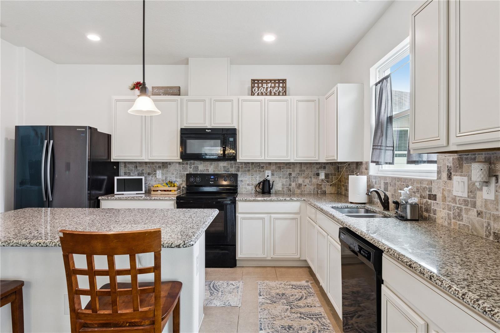 Image 10 of 34 For 4076 Green Orchard Avenue