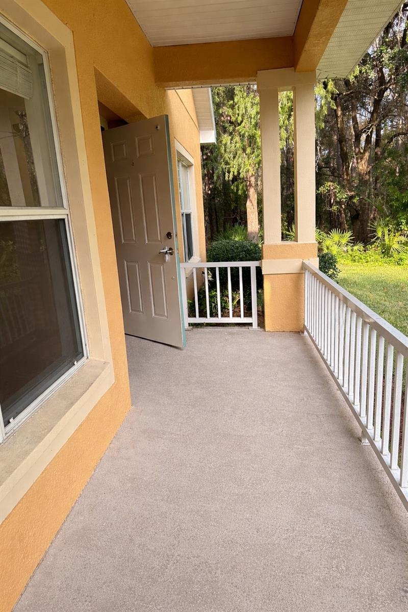 Image 2 of 21 For 20428 Harvest Oak Court