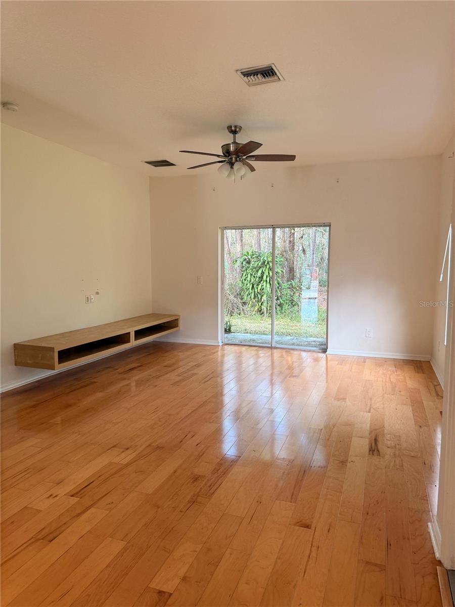 Image 3 of 21 For 20428 Harvest Oak Court