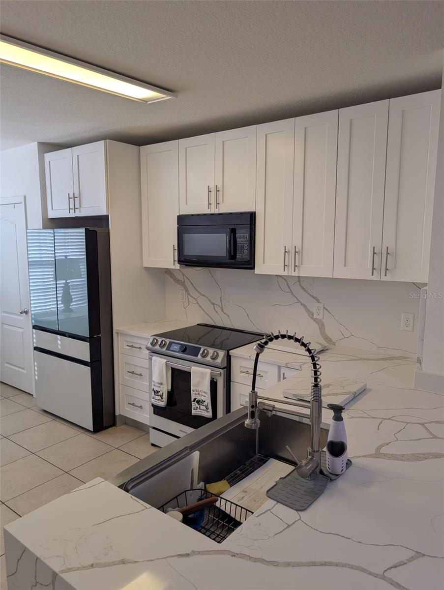 Image 9 of 30 For 273 Arbor Lakes Drive