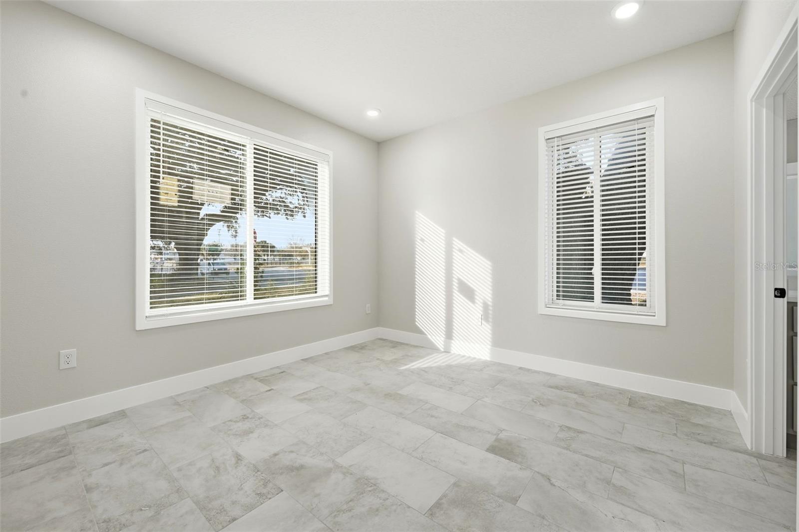 Image 37 of 44 For 5663 Central Avenue