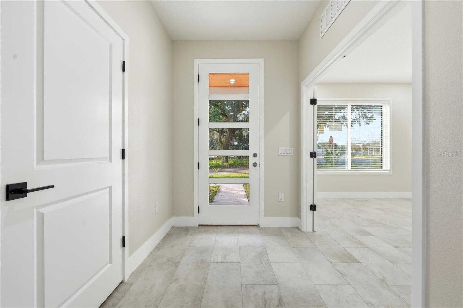 Image 4 of 44 For 5663 Central Avenue