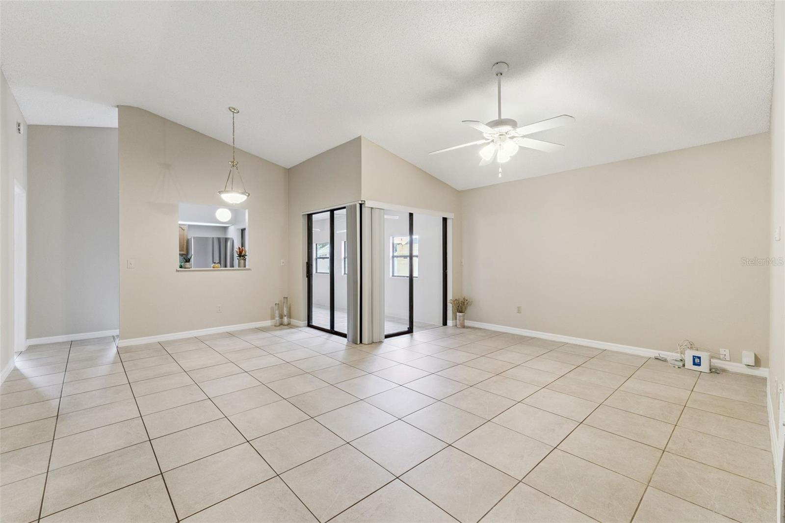 Image 6 of 32 For 3154 Carthage Court