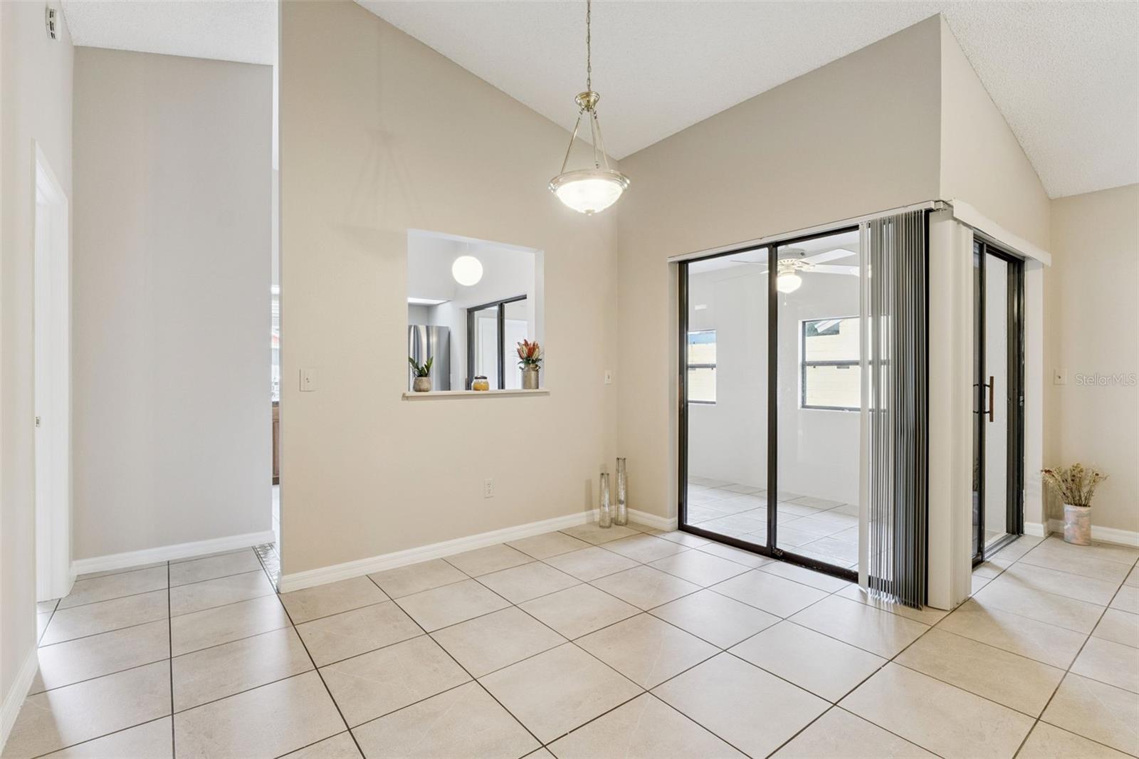 Image 8 of 32 For 3154 Carthage Court