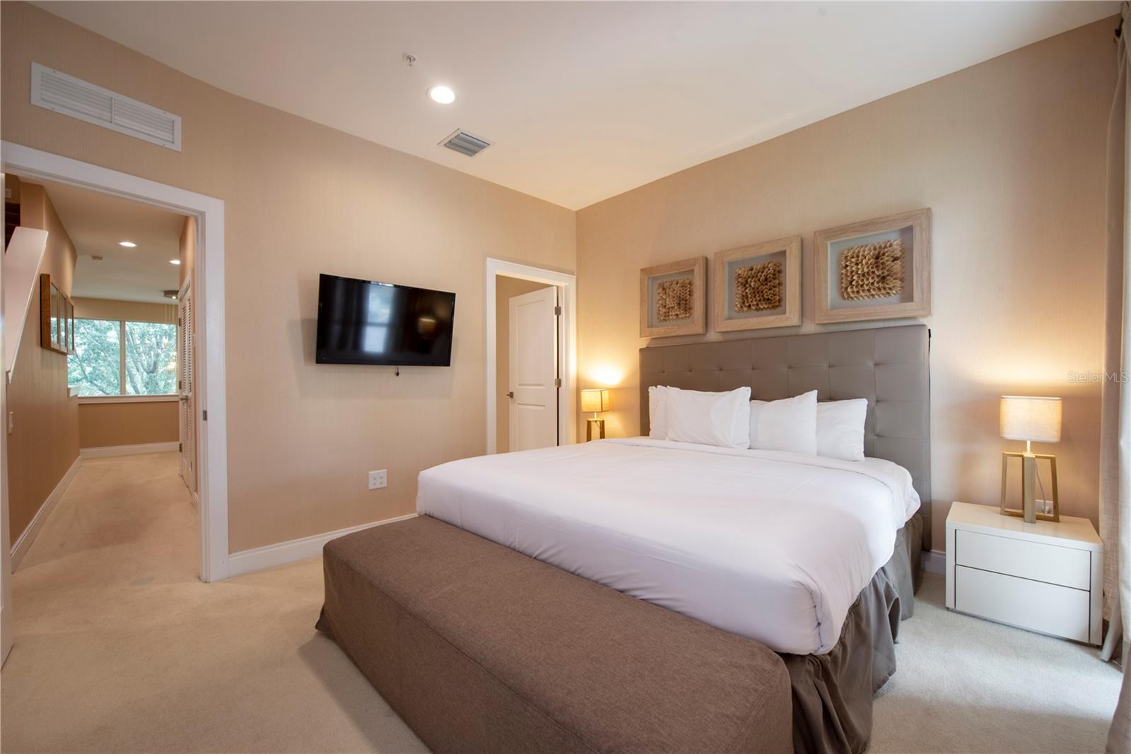 Image 17 of 37 For 7673 Recife Drive