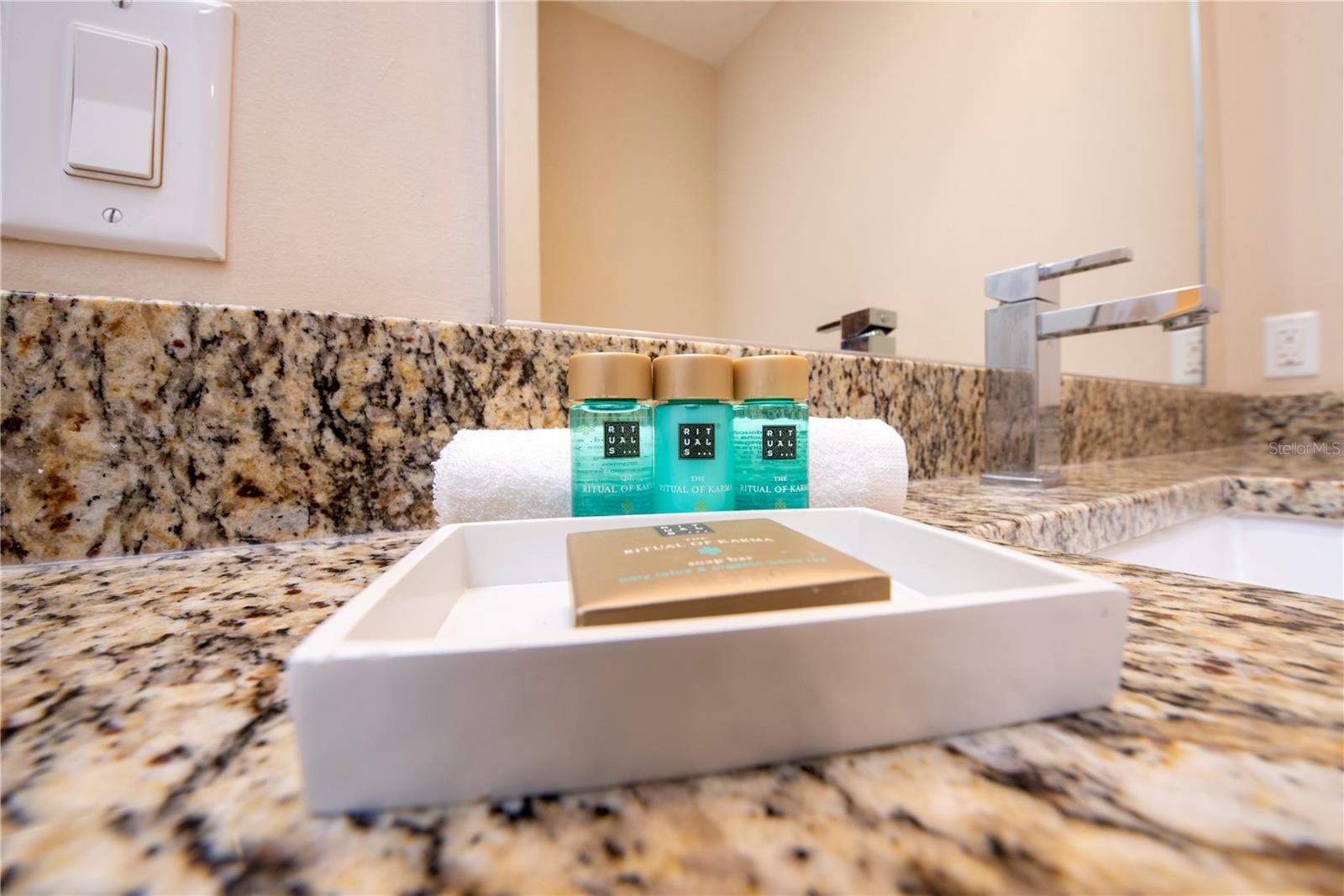 Image 21 of 37 For 7673 Recife Drive