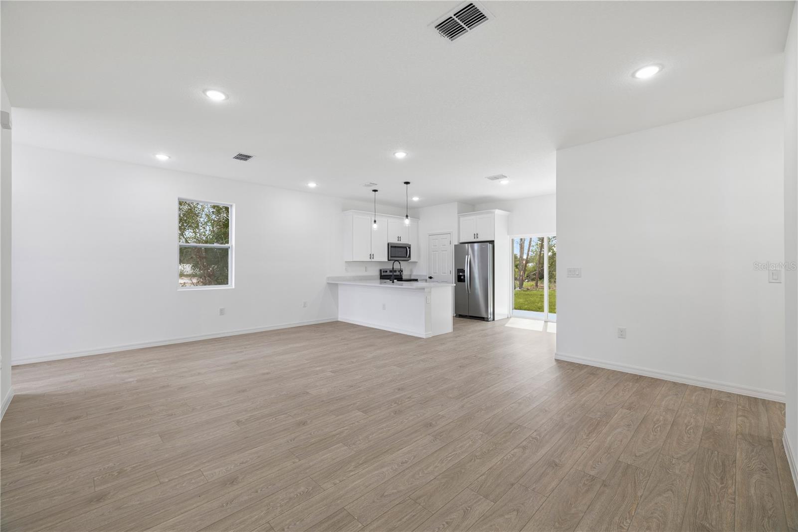 Image 15 of 32 For 1914 Escambia Lane