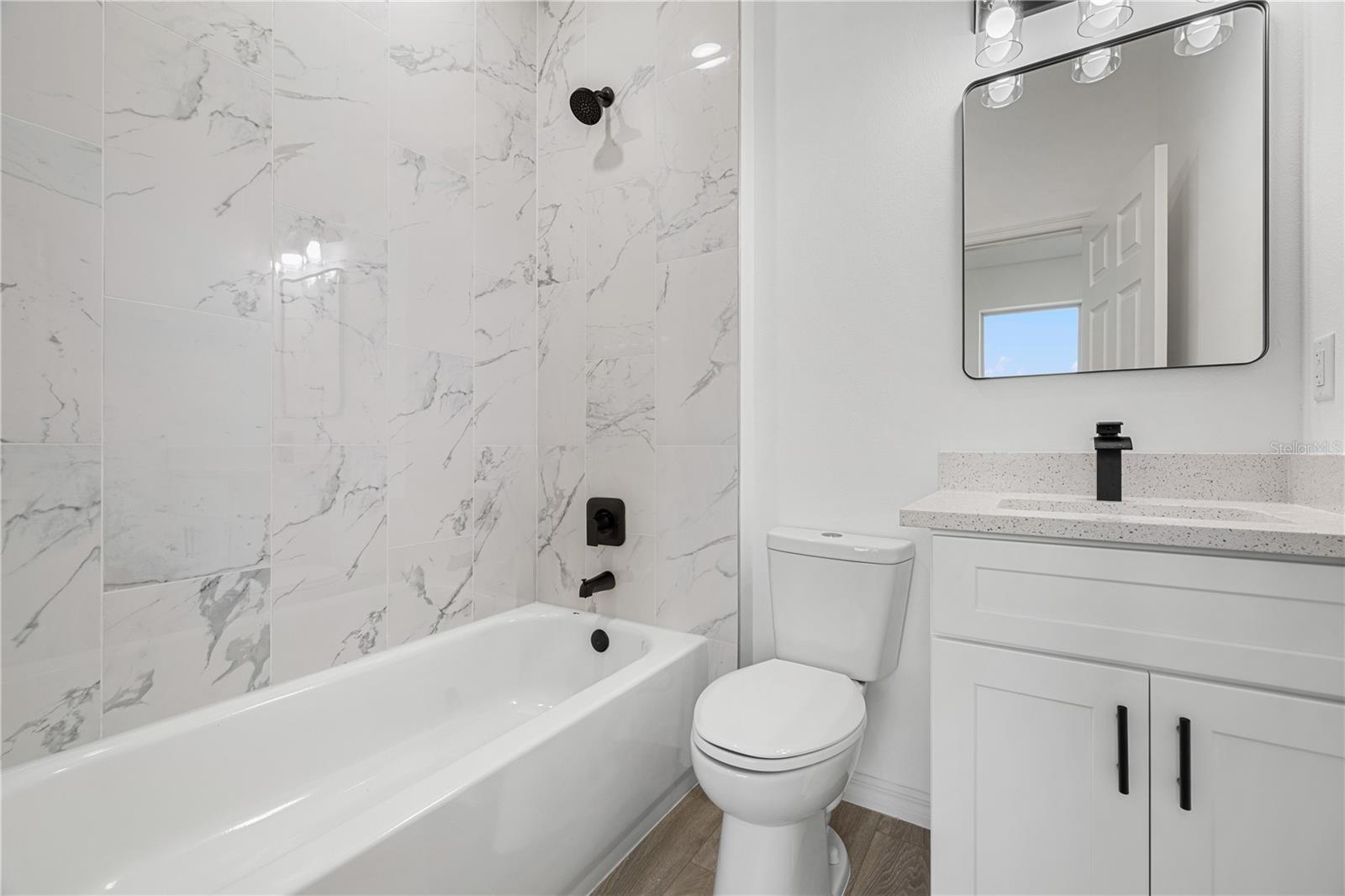 Image 18 of 32 For 1914 Escambia Lane