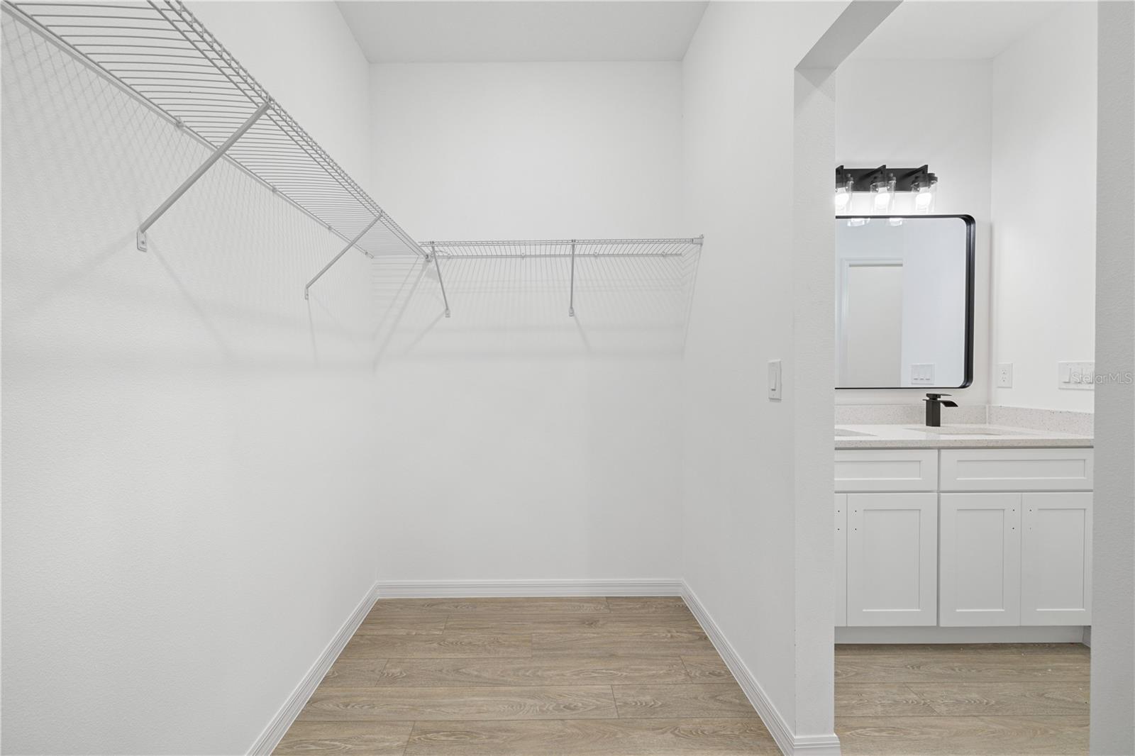 Image 31 of 32 For 1914 Escambia Lane