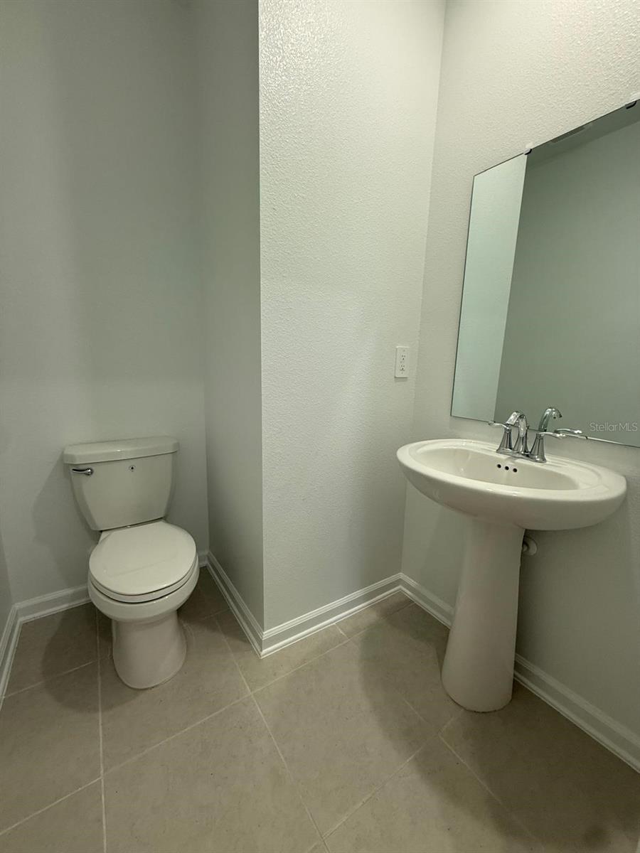 Image 10 of 43 For 6044 Zen Way