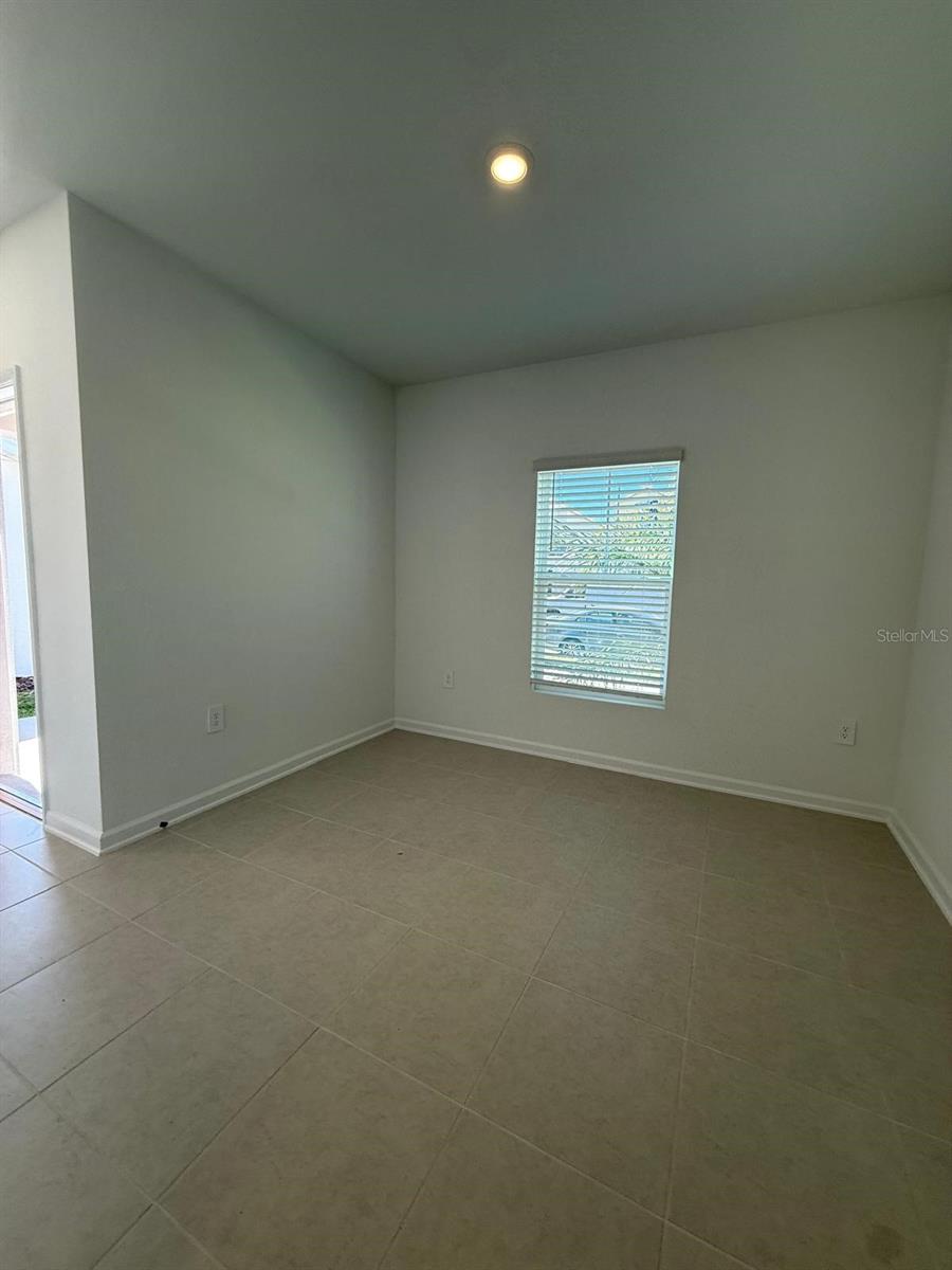 Image 3 of 43 For 6044 Zen Way