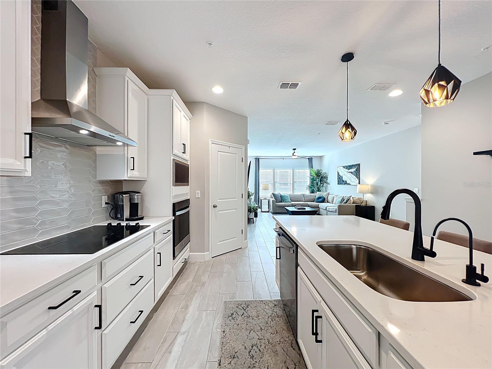 Image 23 of 63 For 1262 Spotted Sandpiper Loop