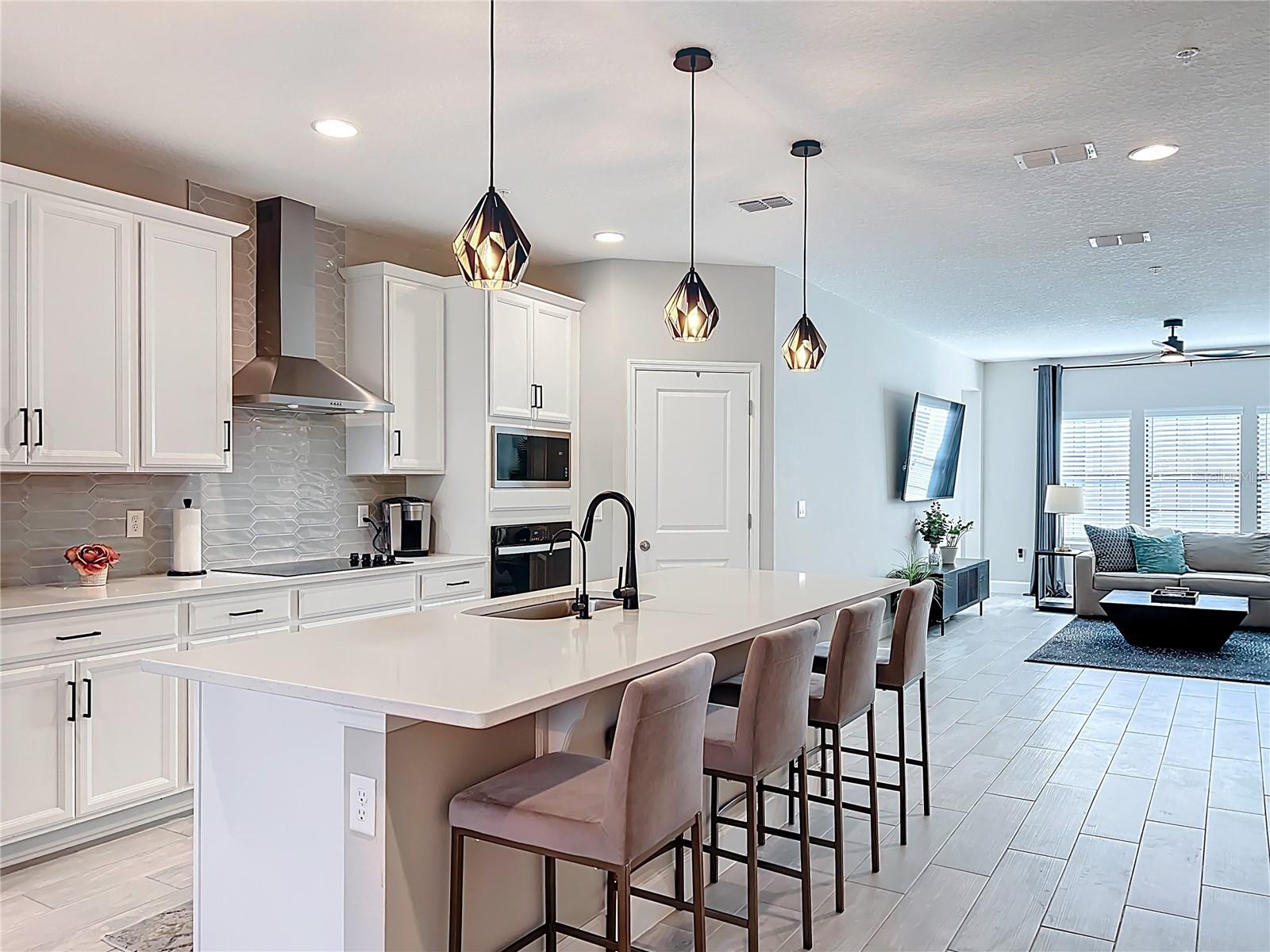 Image 30 of 63 For 1262 Spotted Sandpiper Loop