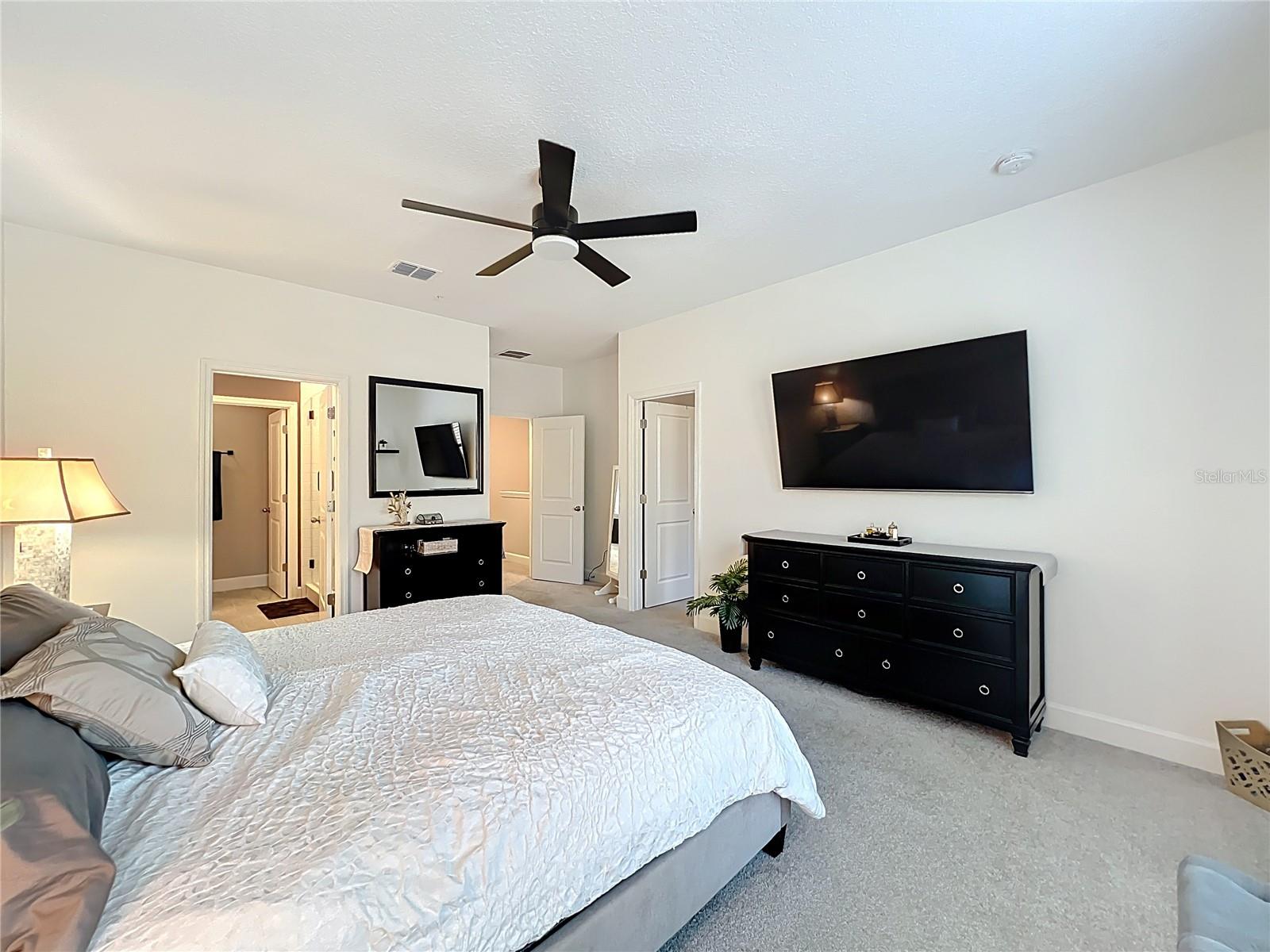 Image 40 of 63 For 1262 Spotted Sandpiper Loop