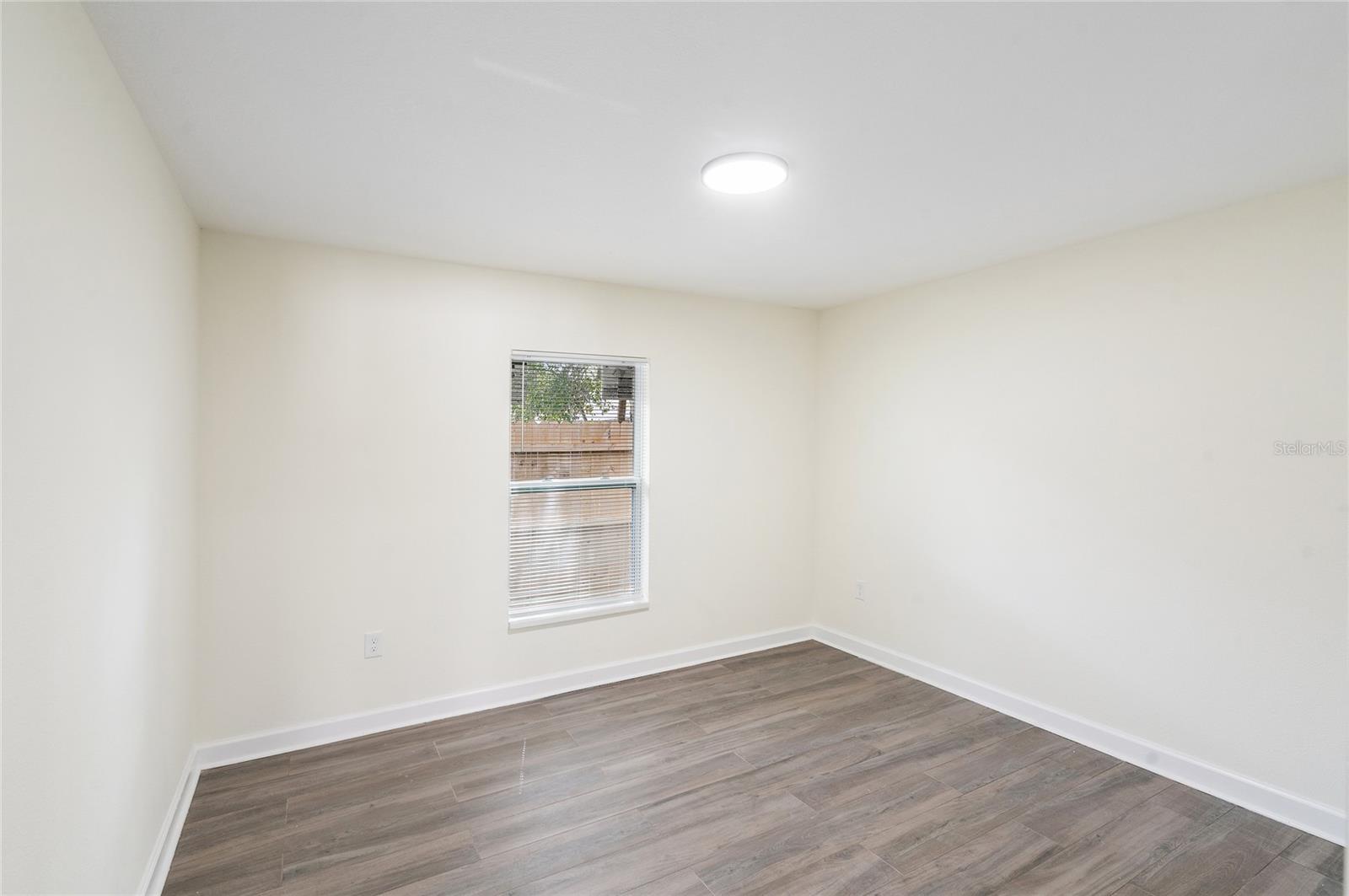 Image 10 of 24 For 740 Washington Avenue