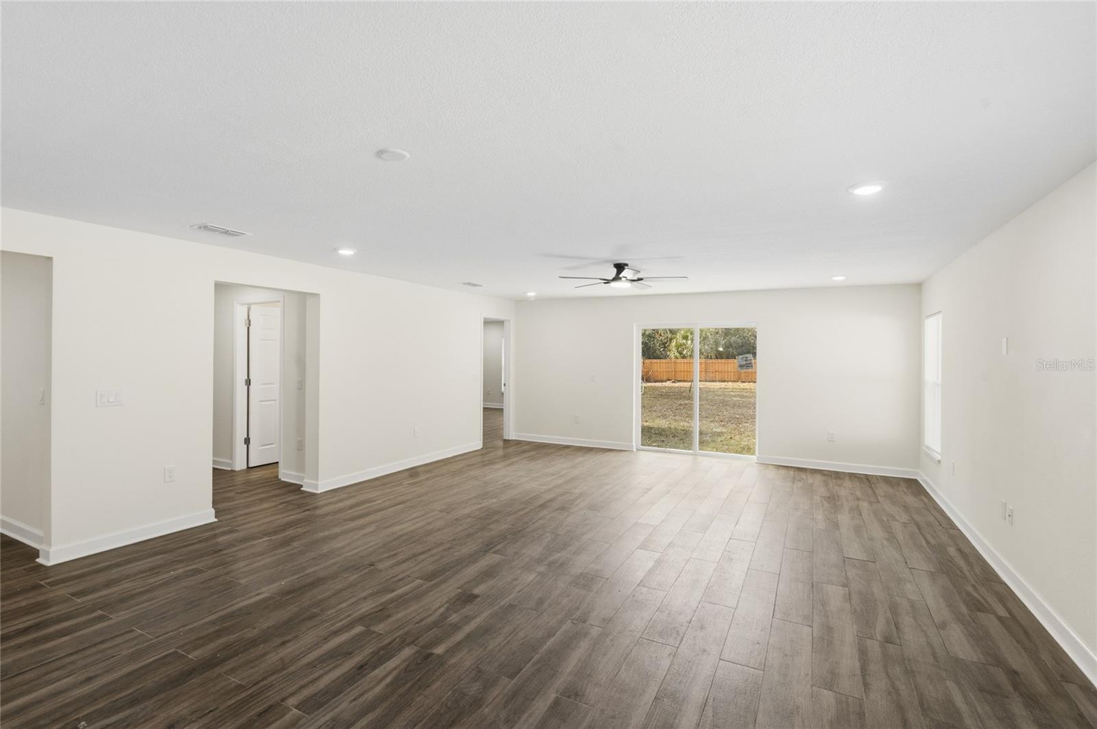 Image 12 of 24 For 740 Washington Avenue