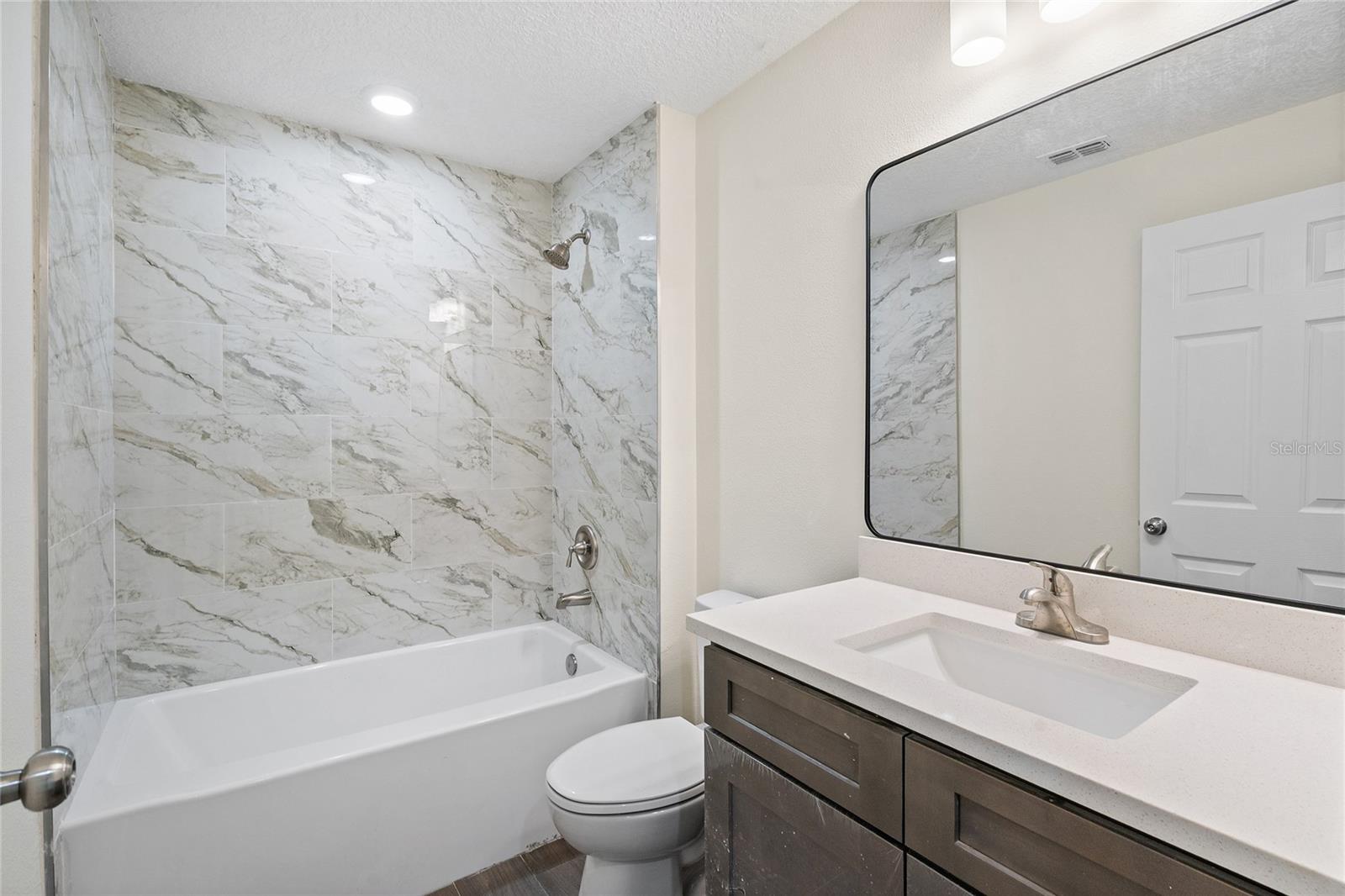 Image 19 of 24 For 740 Washington Avenue