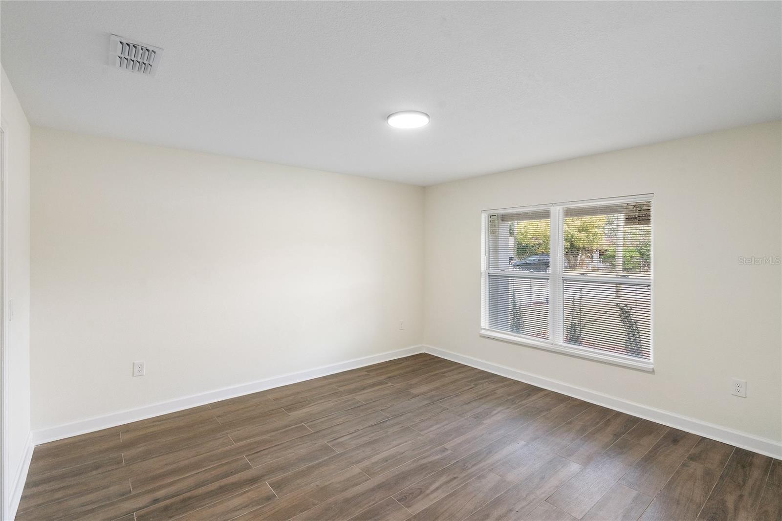 Image 21 of 24 For 740 Washington Avenue