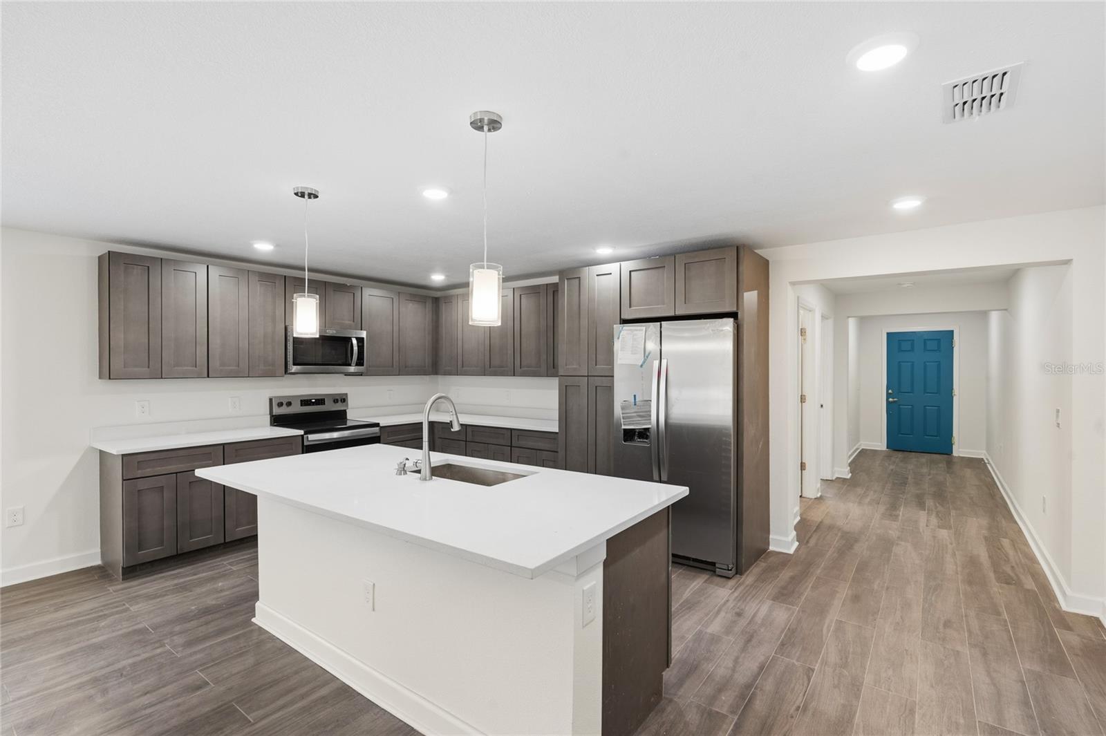 Image 3 of 24 For 740 Washington Avenue