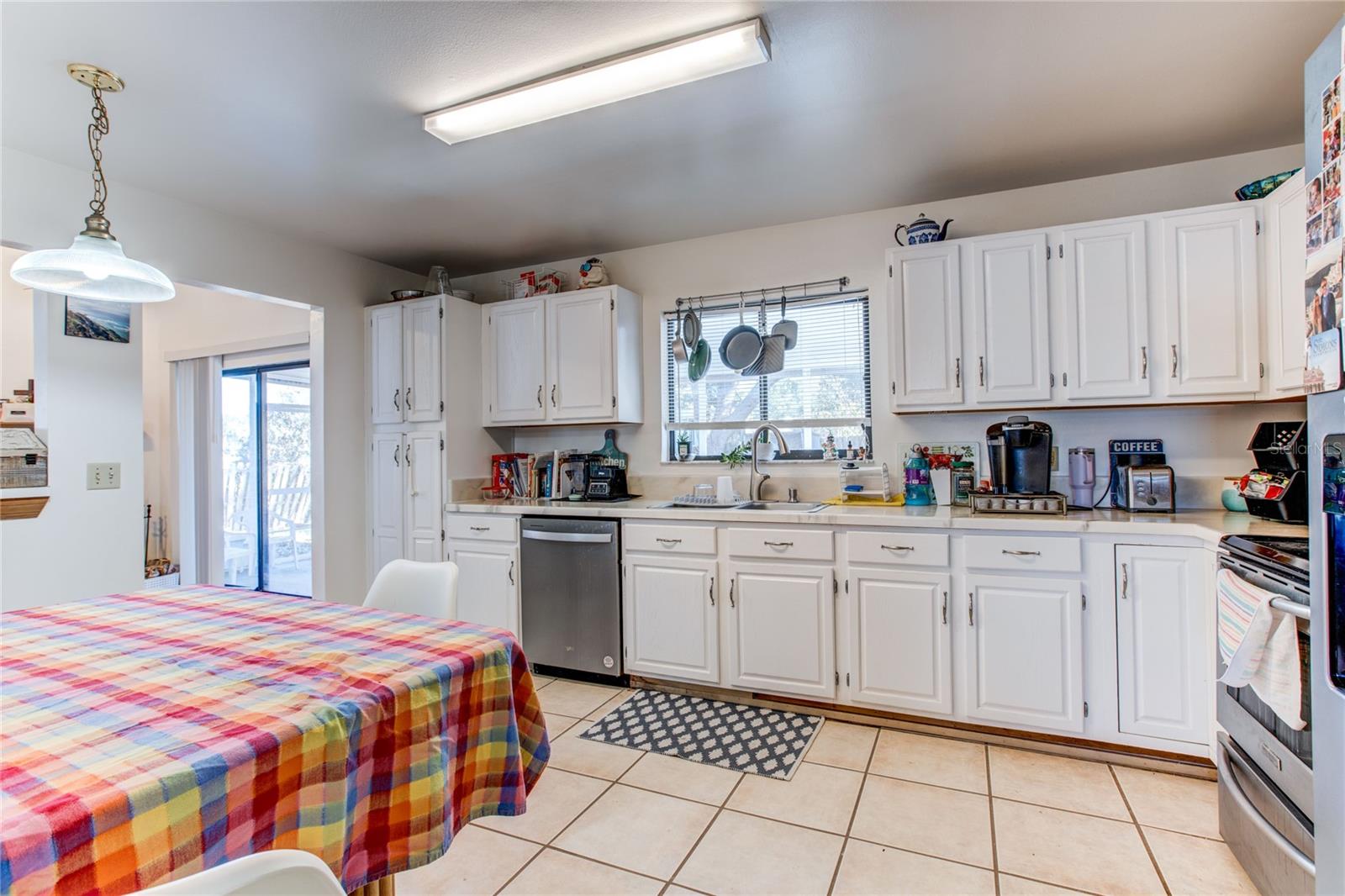 Image 10 of 21 For 1761 Bent Way Court