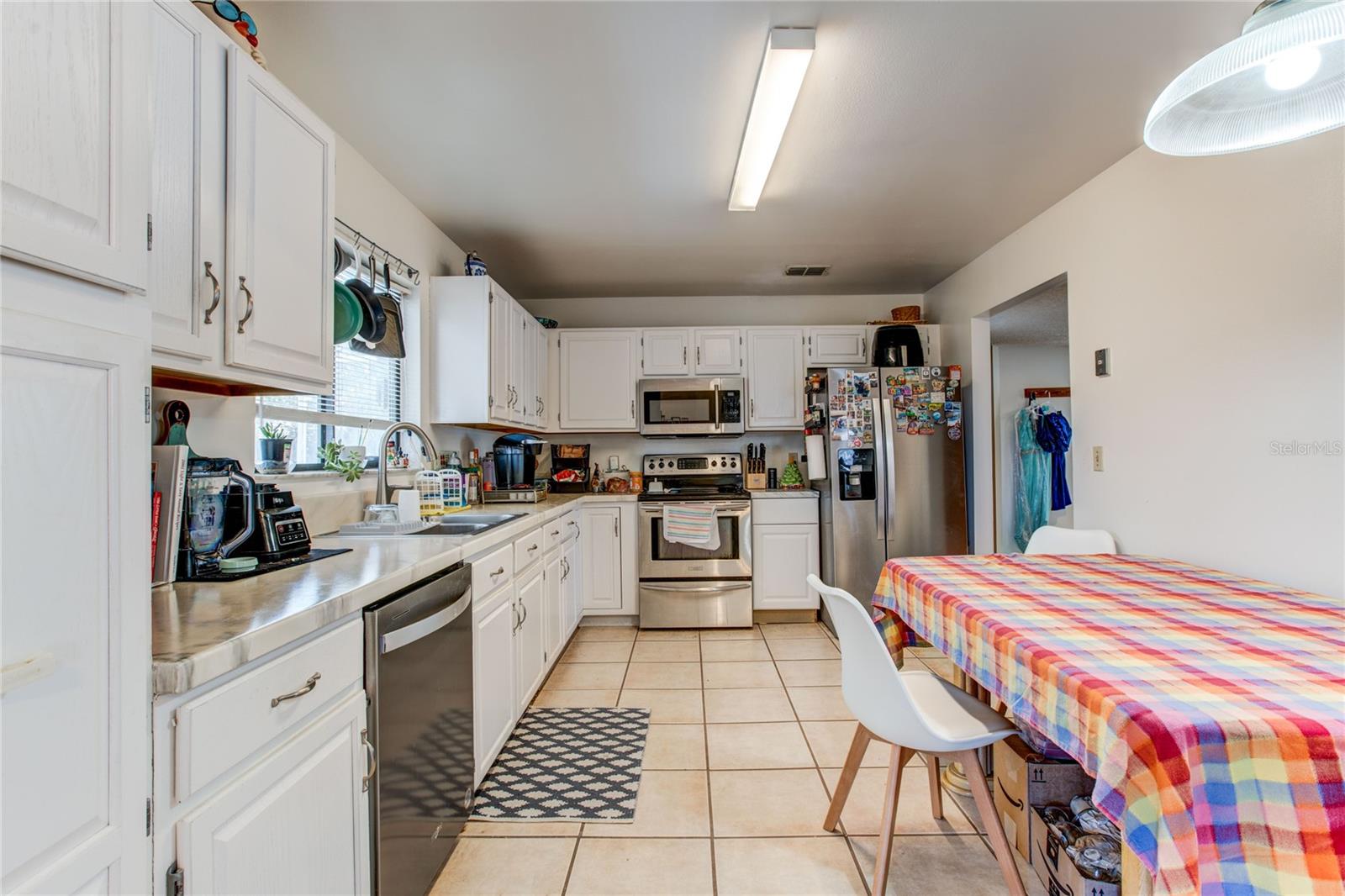 Image 9 of 21 For 1761 Bent Way Court