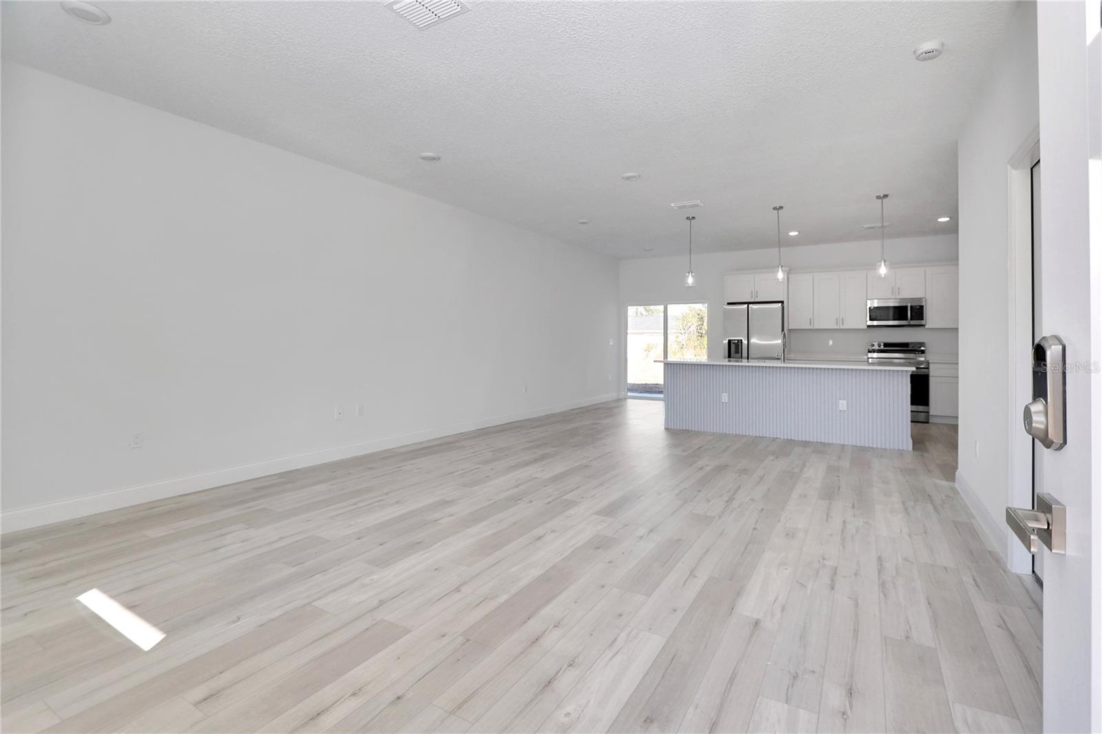 Image 8 of 45 For 15006 24th Circle