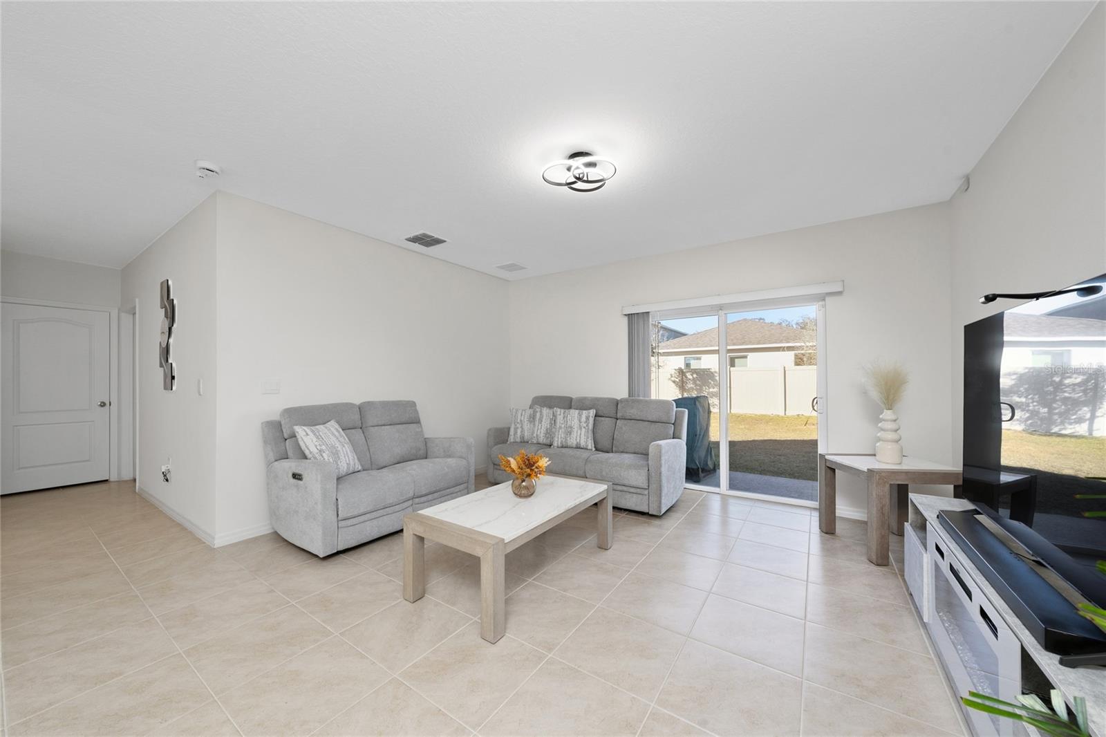 Image 10 of 32 For 2815 Moulin Road