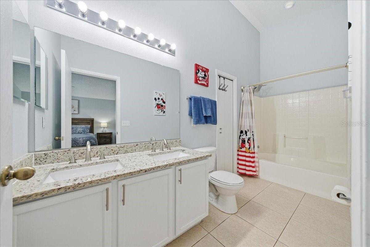 Image 21 of 45 For 632 Bloomingdale Drive