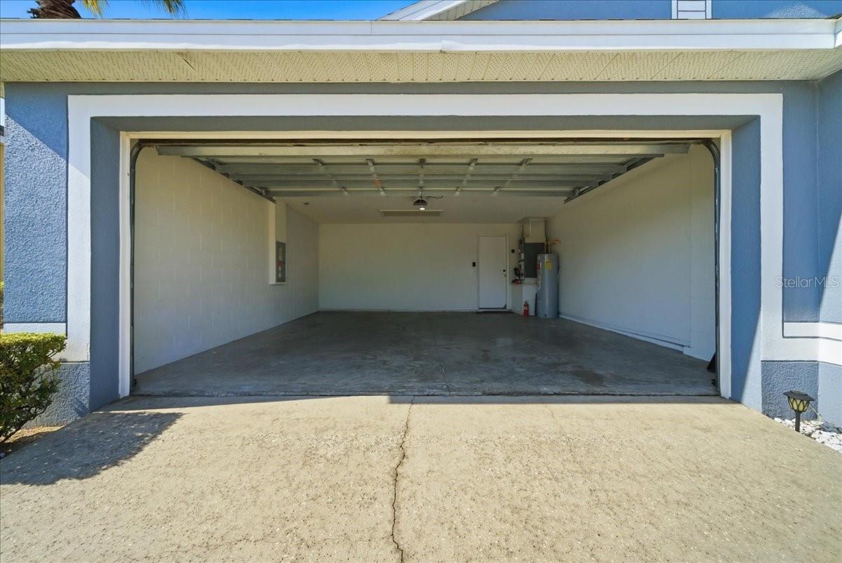 Image 36 of 45 For 632 Bloomingdale Drive