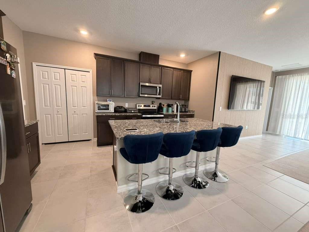 Image 3 of 24 For 2293 Treasure Hill Street