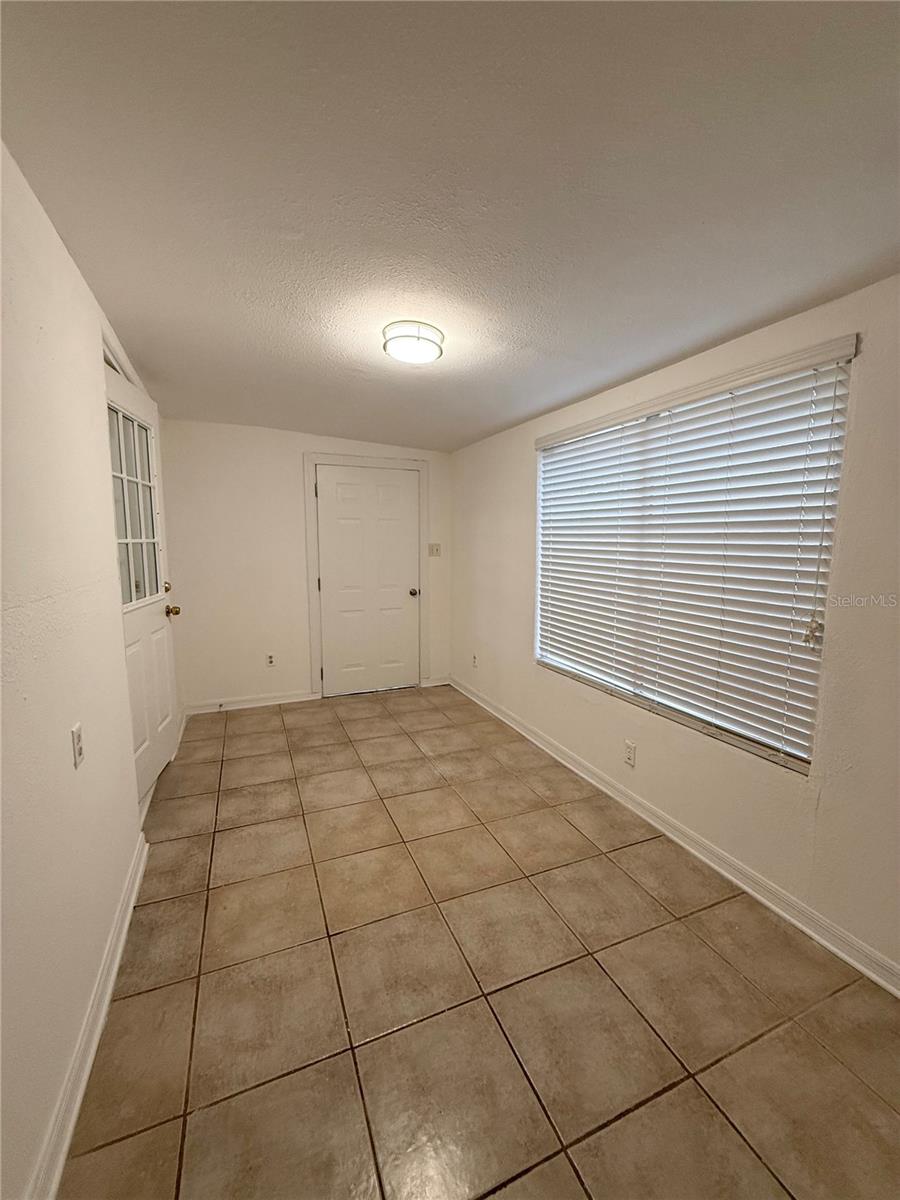 Image 15 of 23 For 665 Lake Apopka Boulevard