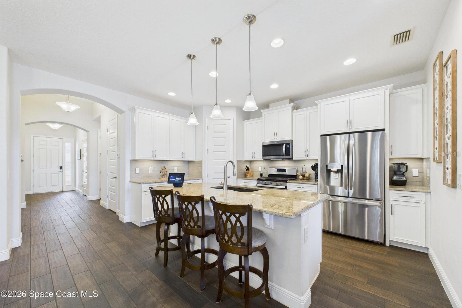 Image 12 of 50 For 7663 Poulicny Lane