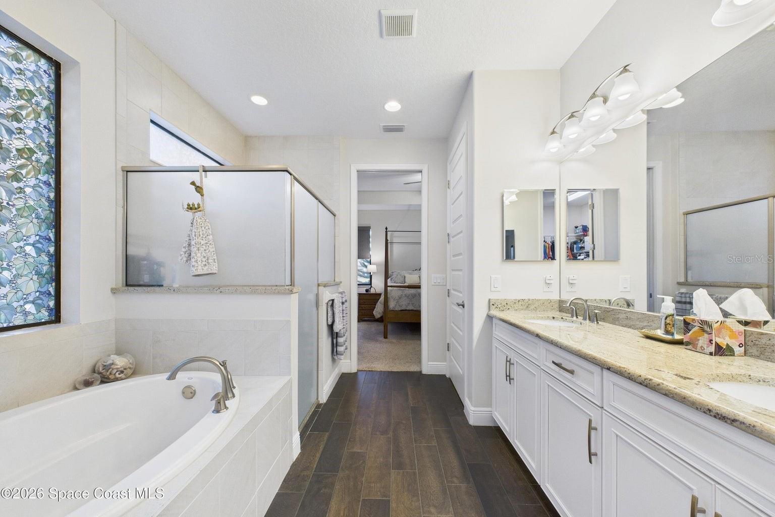 Image 26 of 50 For 7663 Poulicny Lane