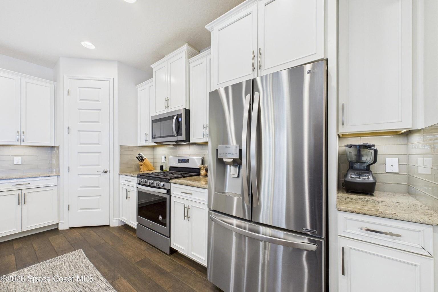 Image 8 of 50 For 7663 Poulicny Lane