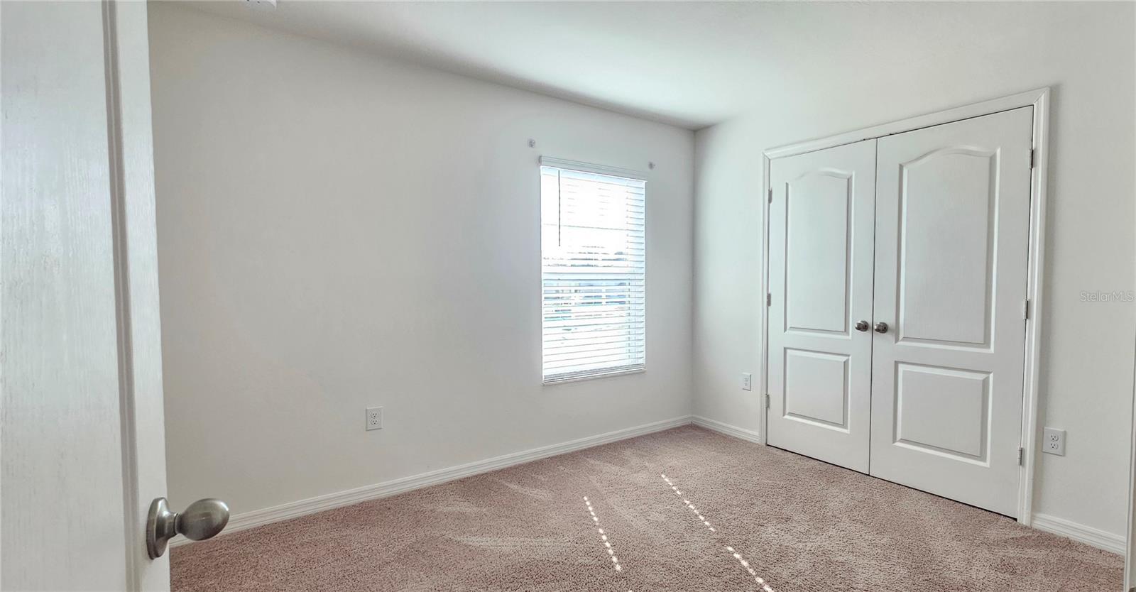 Image 8 of 13 For 667 Bay Leaf Drive