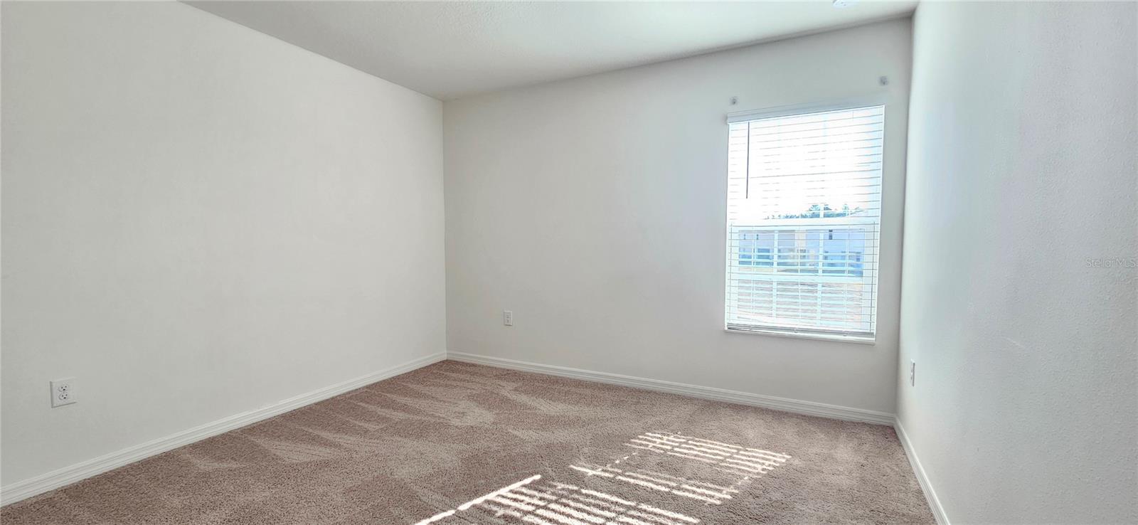 Image 9 of 13 For 667 Bay Leaf Drive