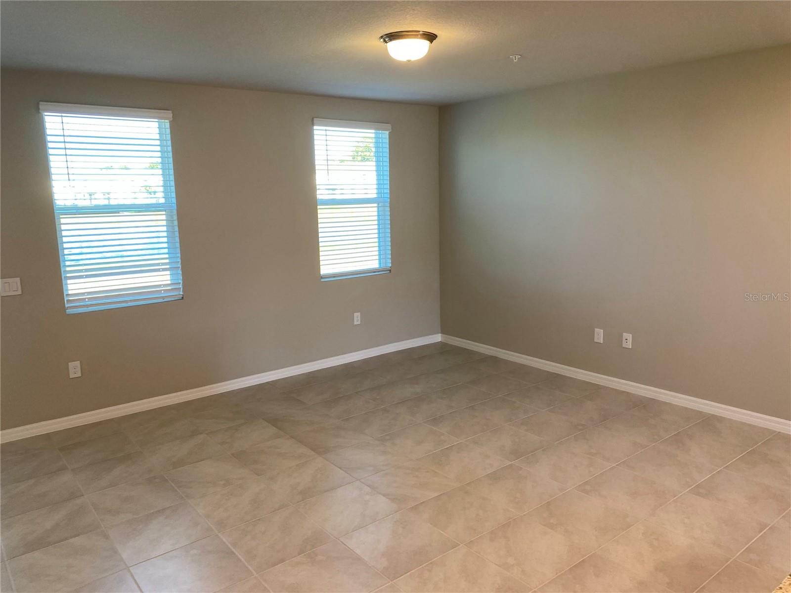 Image 4 of 18 For 2506 Sweet Viburnum Way