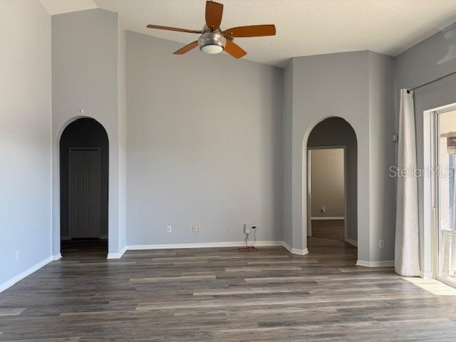 Image 11 of 47 For 170 Cedar Springs Circle