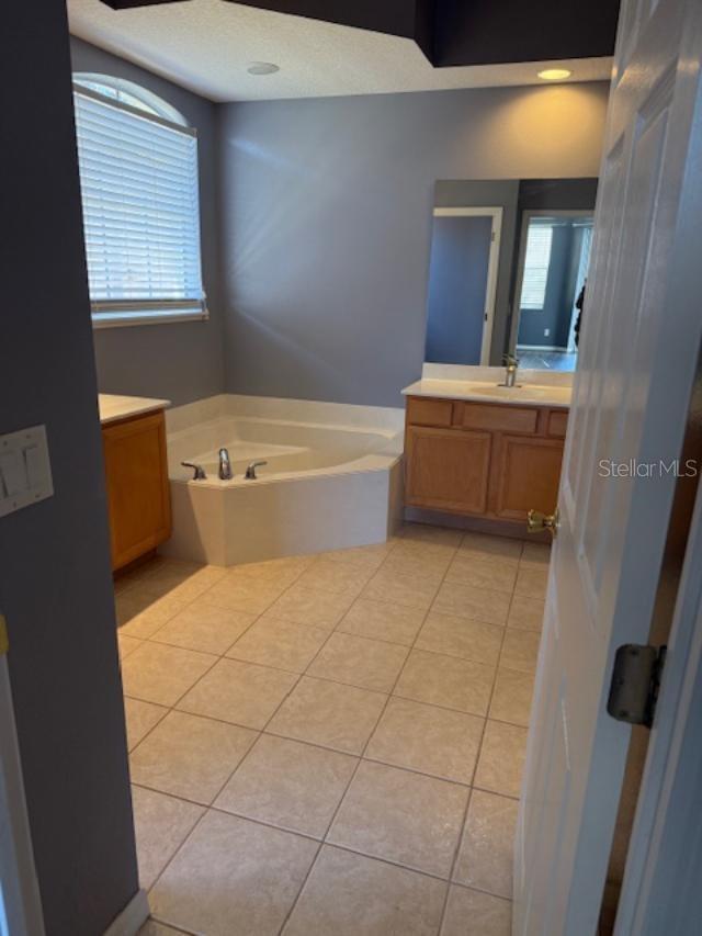 Image 18 of 47 For 170 Cedar Springs Circle