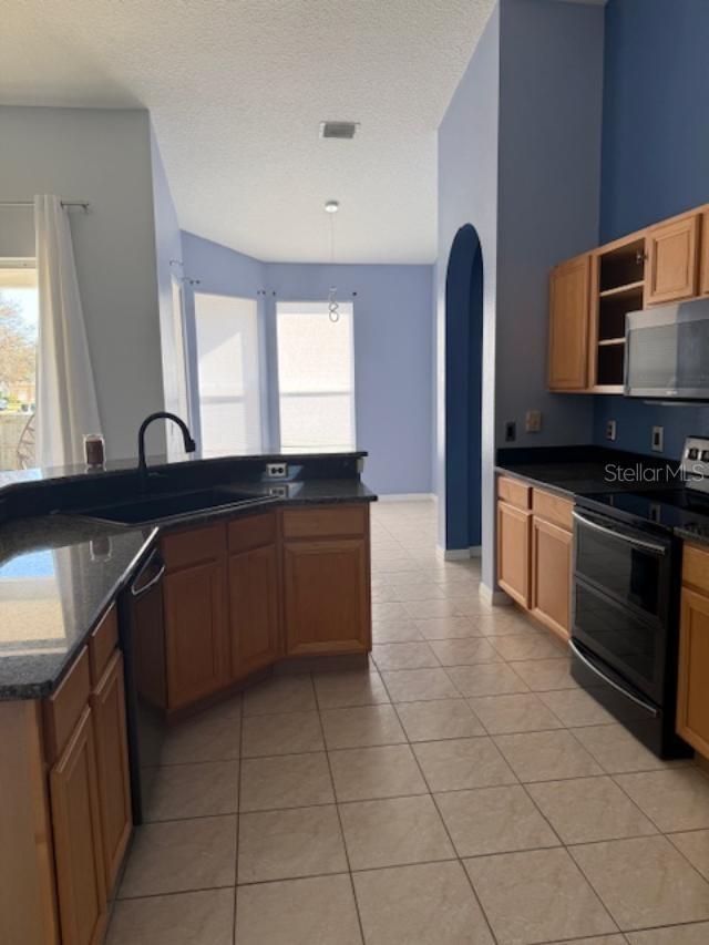 Image 8 of 47 For 170 Cedar Springs Circle