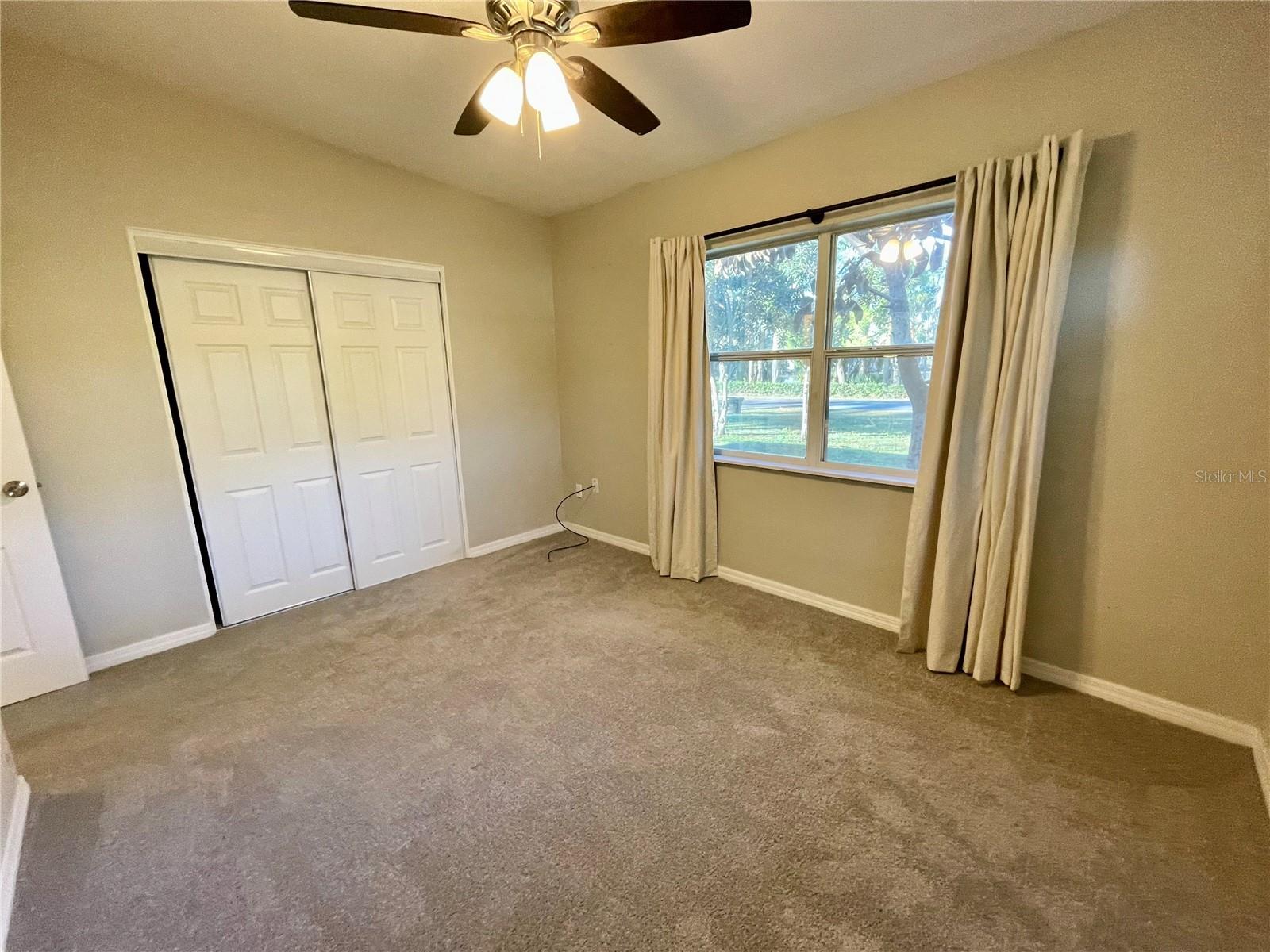 Image 25 of 37 For 301 Avenue E