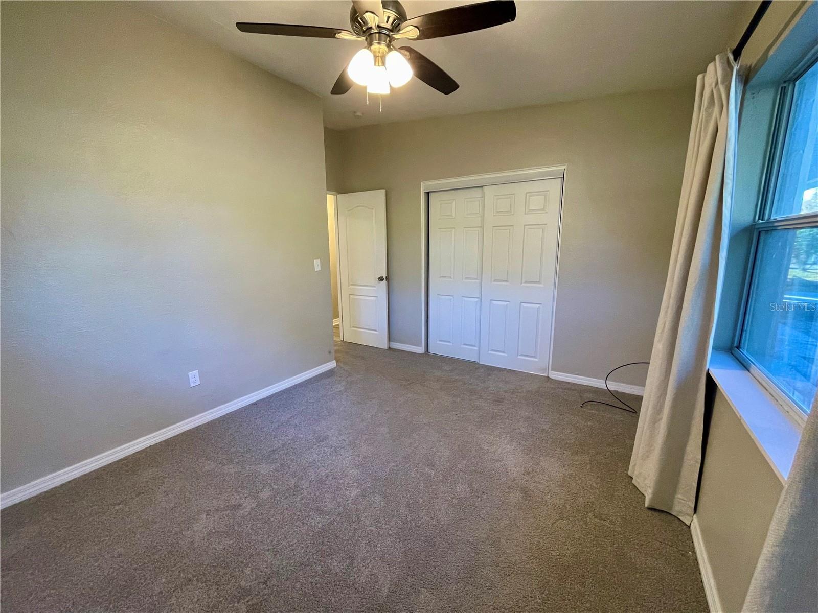 Image 26 of 37 For 301 Avenue E