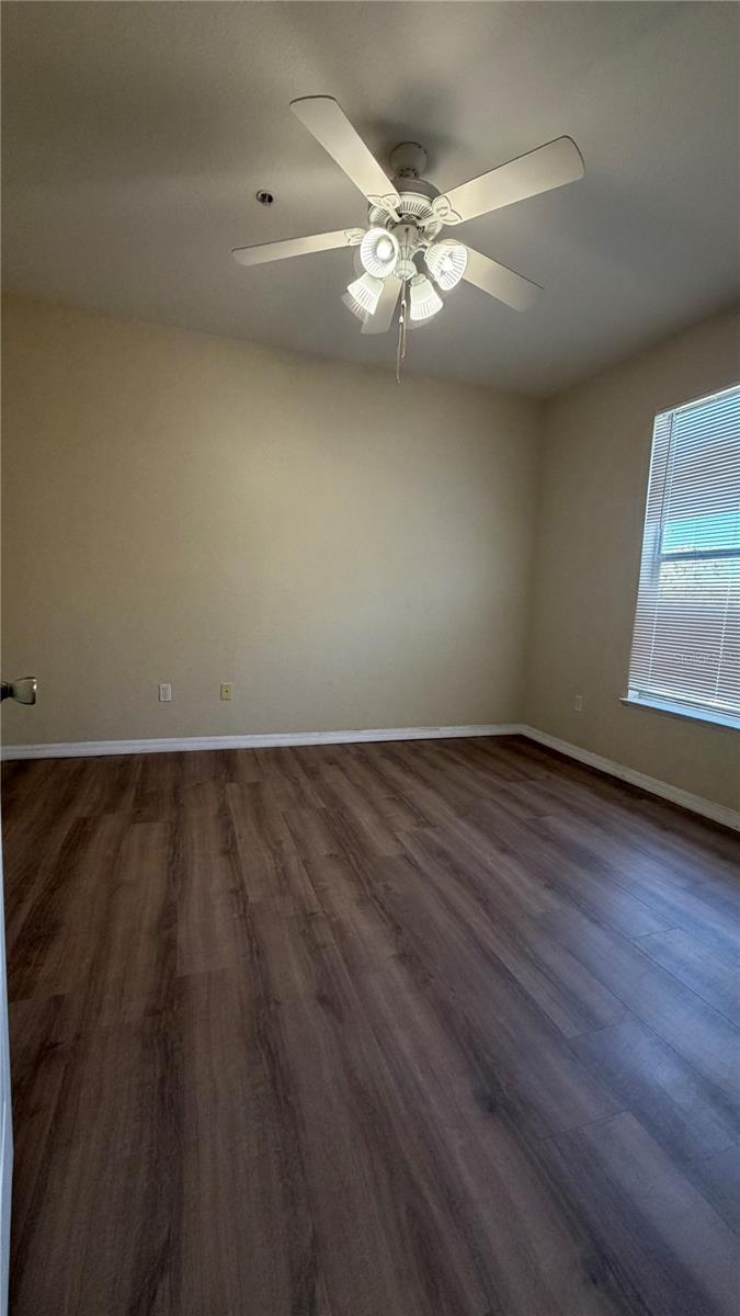 Image 16 of 29 For 2537 Maitland Crossing Way 303