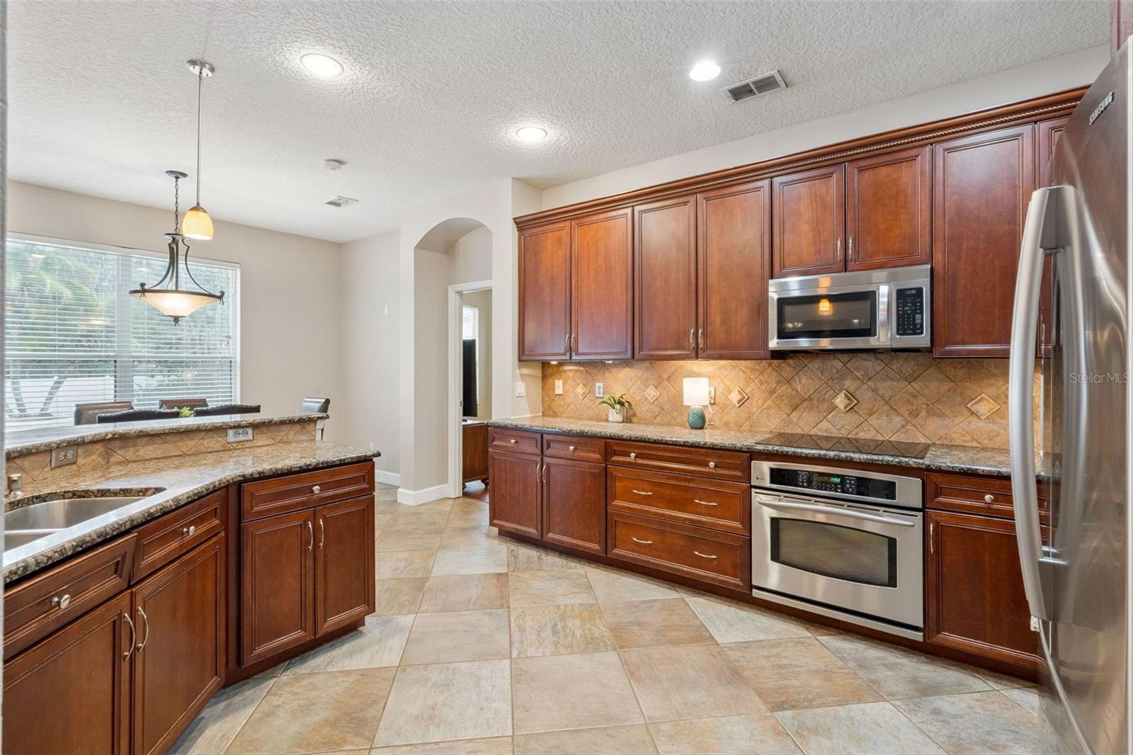 Image 18 of 54 For 1534 Wescott Loop