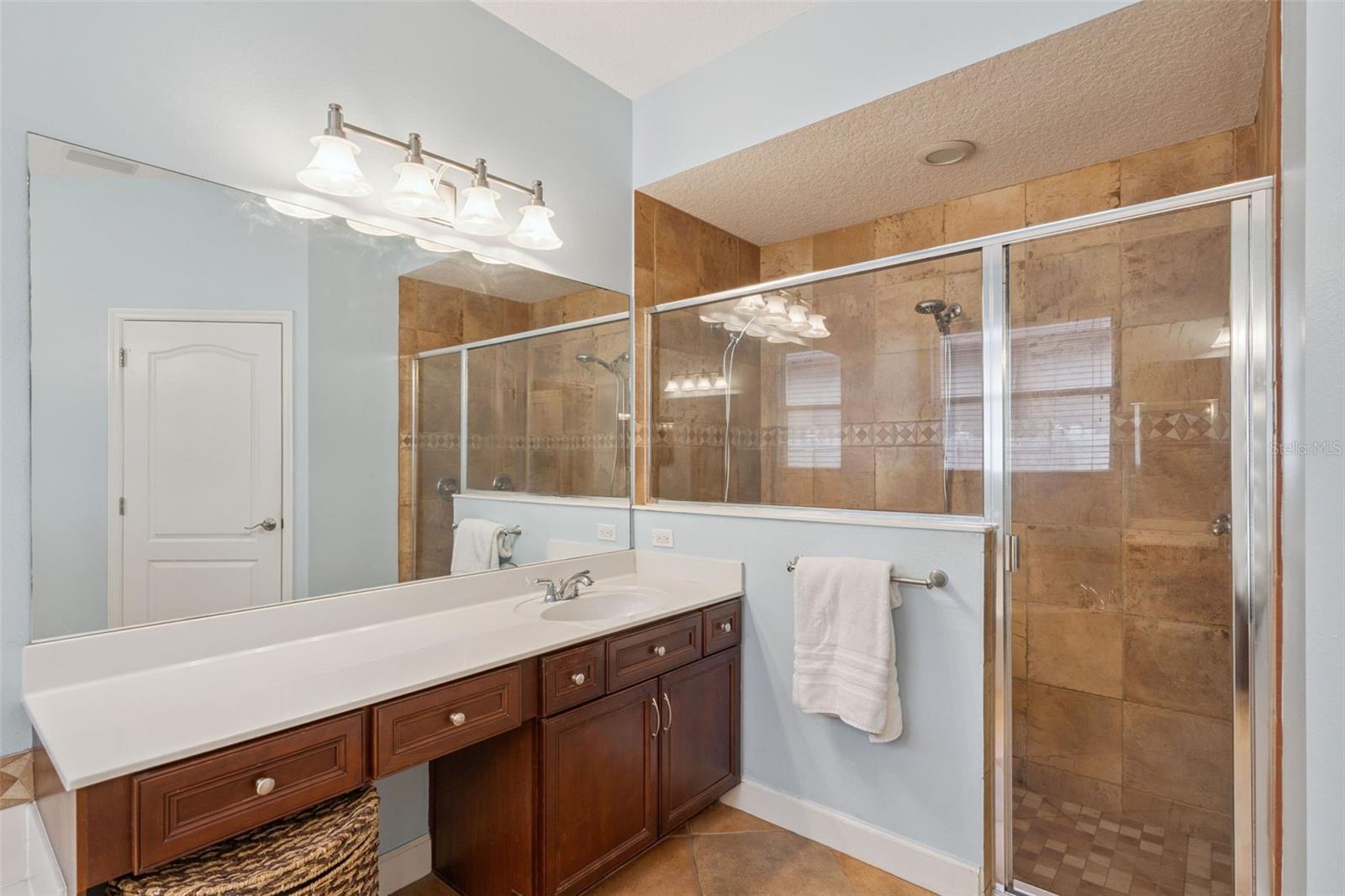 Image 22 of 54 For 1534 Wescott Loop