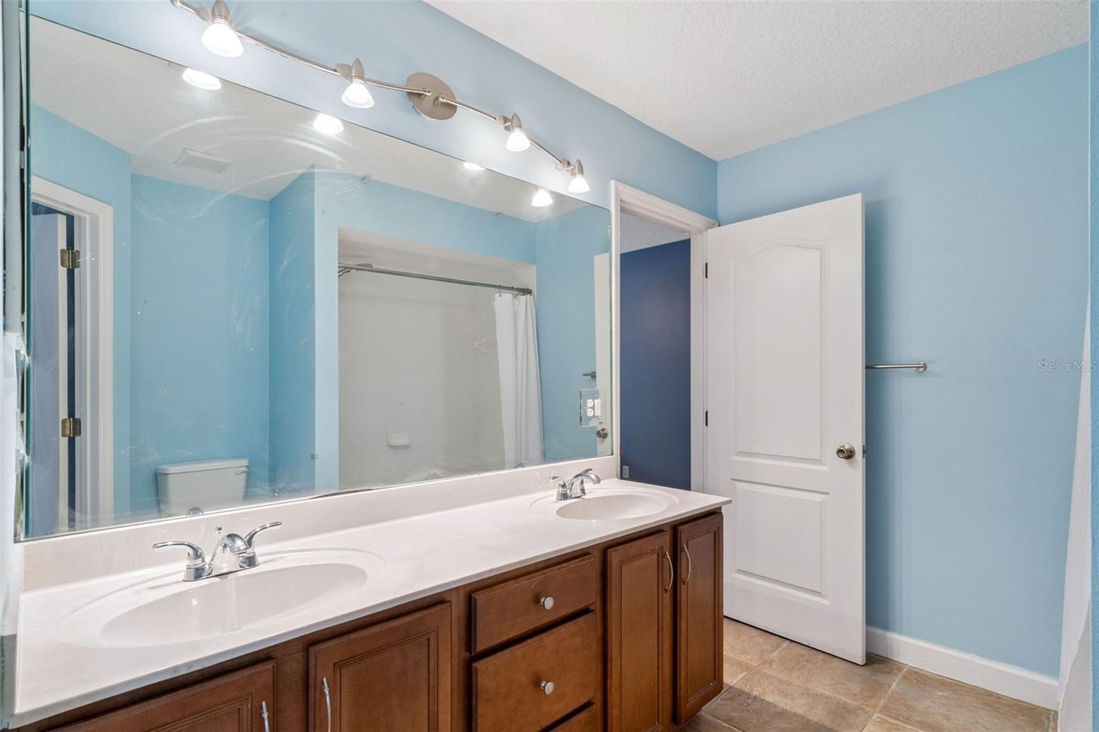 Image 33 of 54 For 1534 Wescott Loop