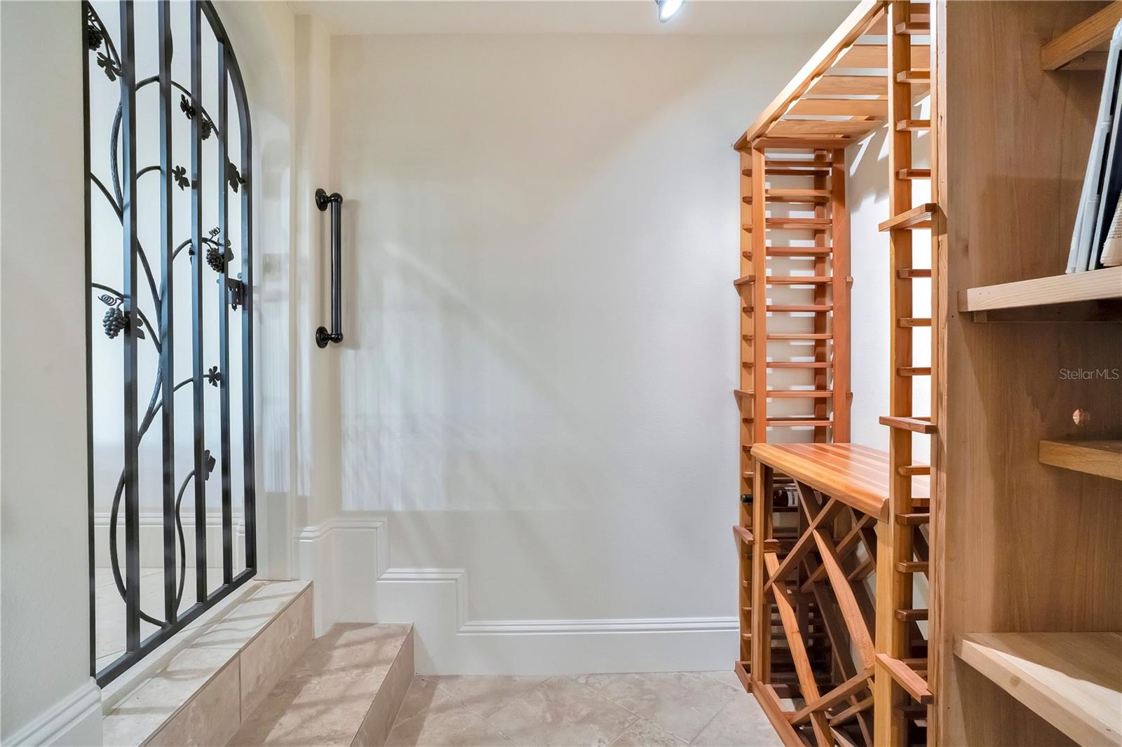 Image 10 of 100 For 10420 Wittenberg Way