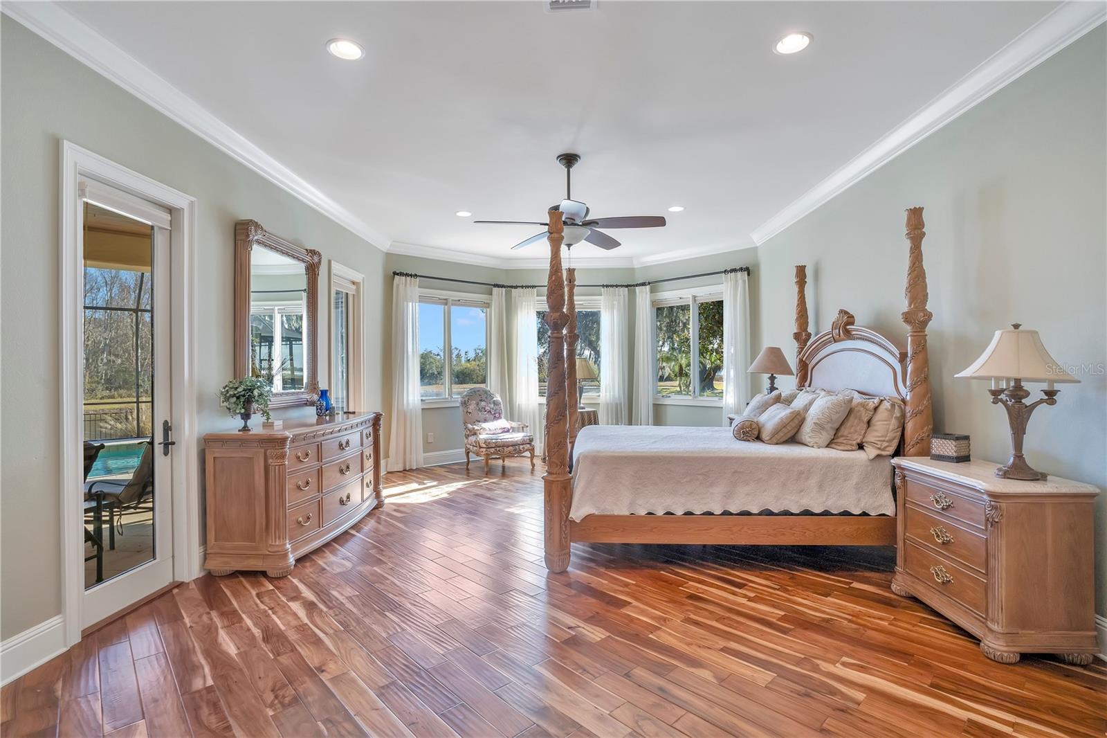 Image 32 of 100 For 10420 Wittenberg Way