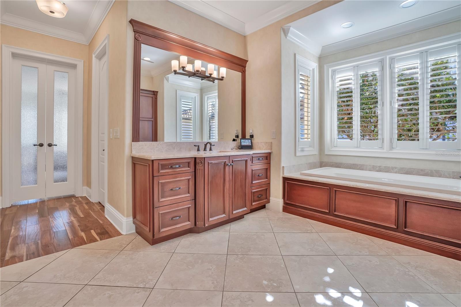 Image 41 of 100 For 10420 Wittenberg Way