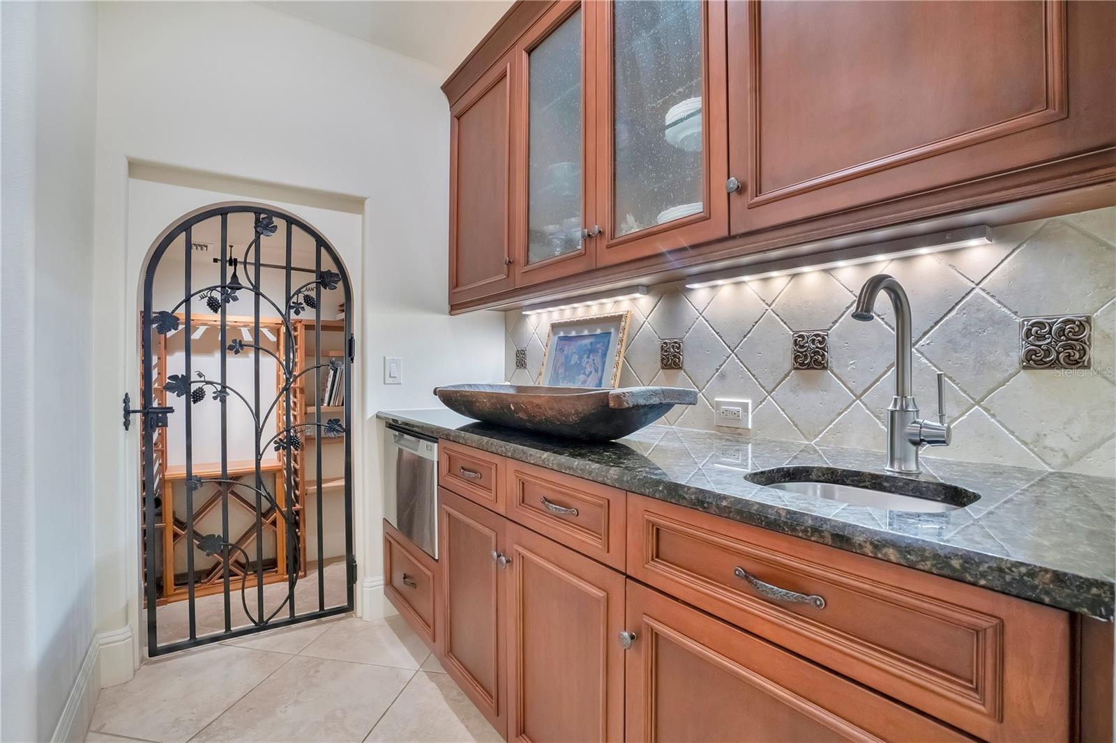 Image 7 of 100 For 10420 Wittenberg Way